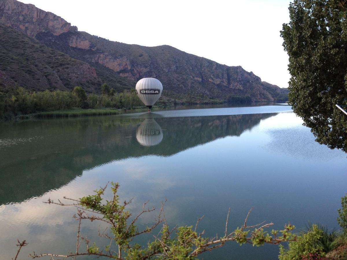 Apartament Cala Magda Sant Llorenç de Montgai Buitenkant foto